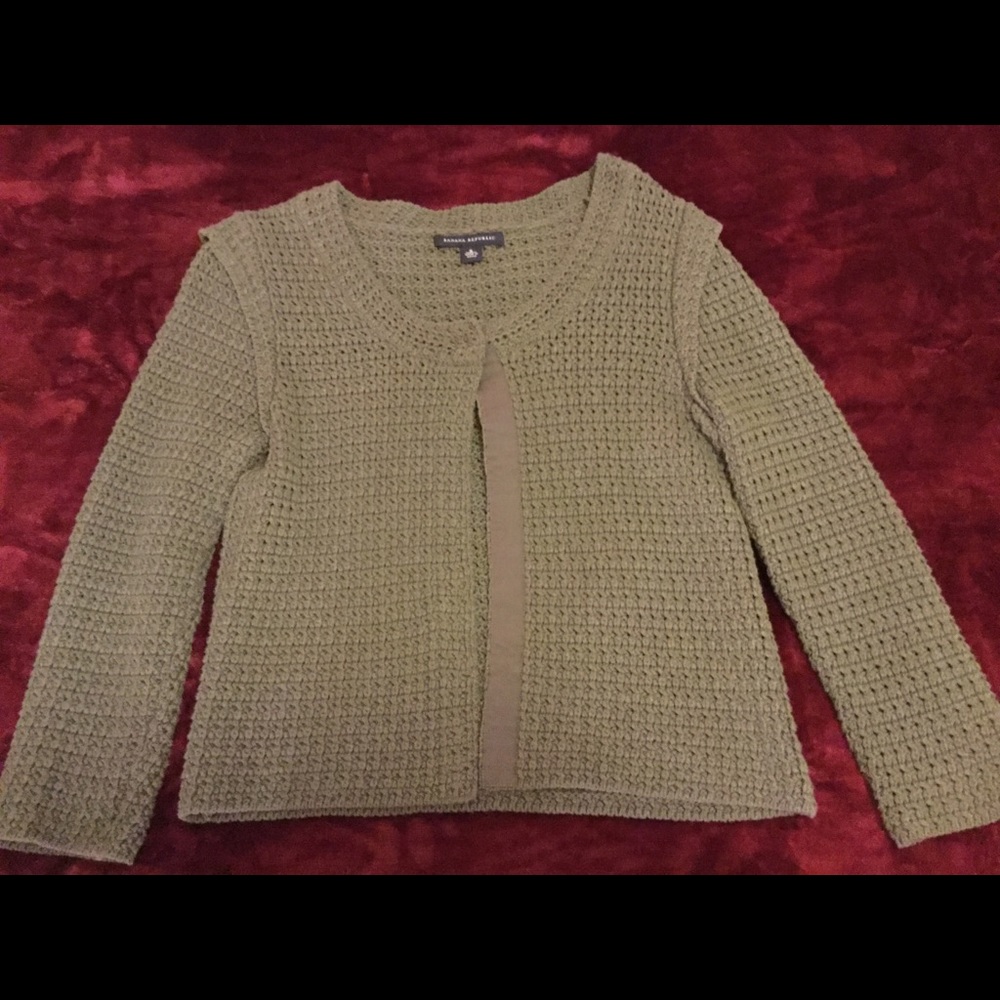 Banana Republic knit outer layering garment.